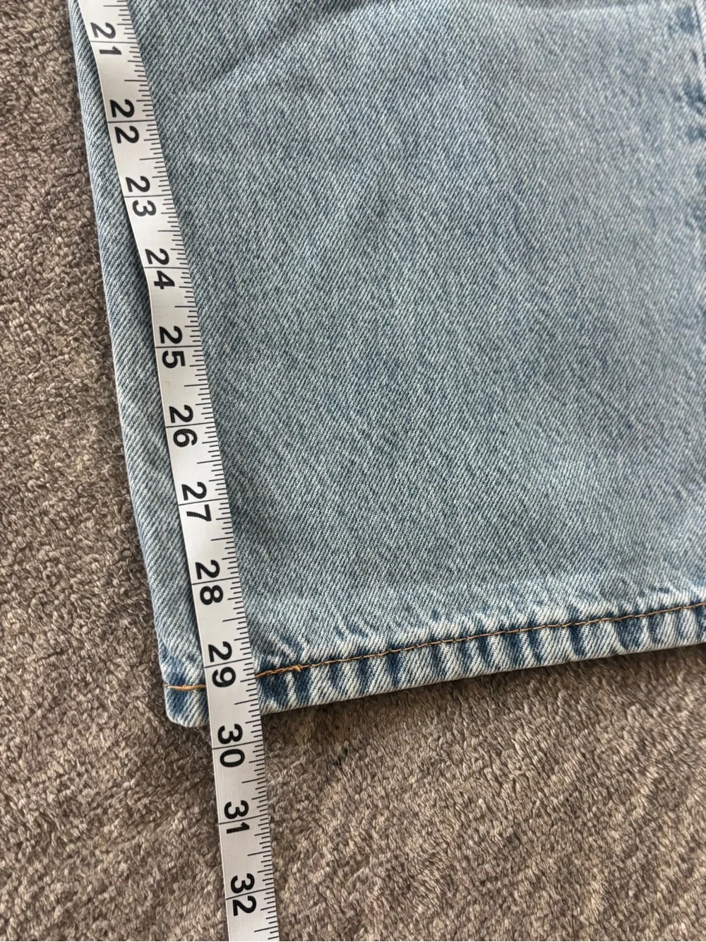 NWT Men's Levi's 565 Loose Straight Jeans 38X30